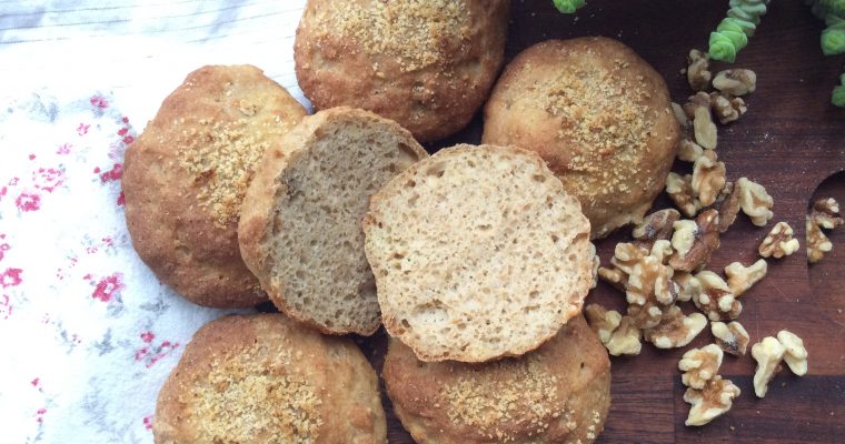 Glutenfri valnøddeboller med havre- og majsmel