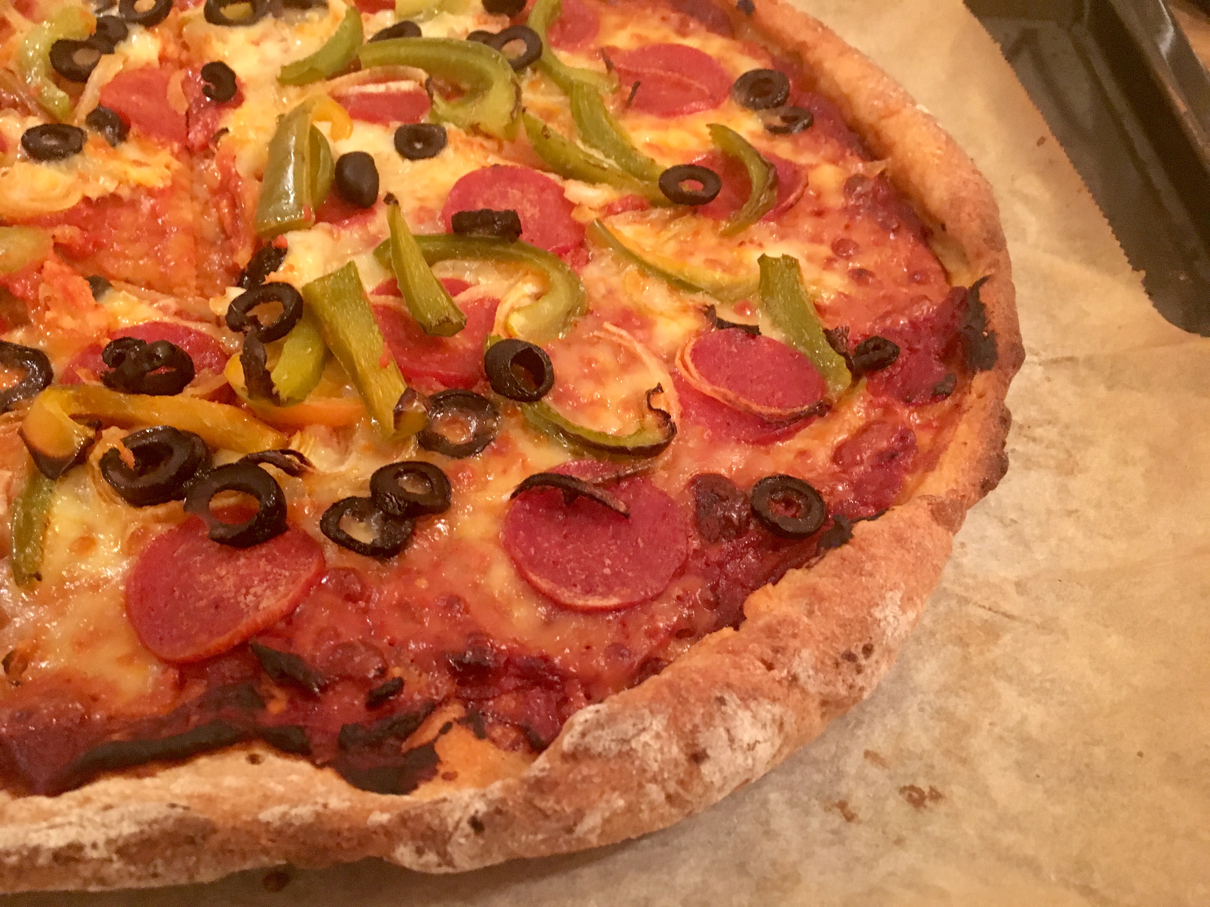 Glutenfri pepperonipizza